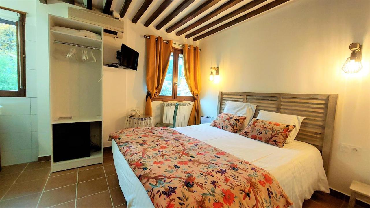 La Bergerie Du Moulin (Adults Only) Bed & Breakfast Taradeau Exterior photo