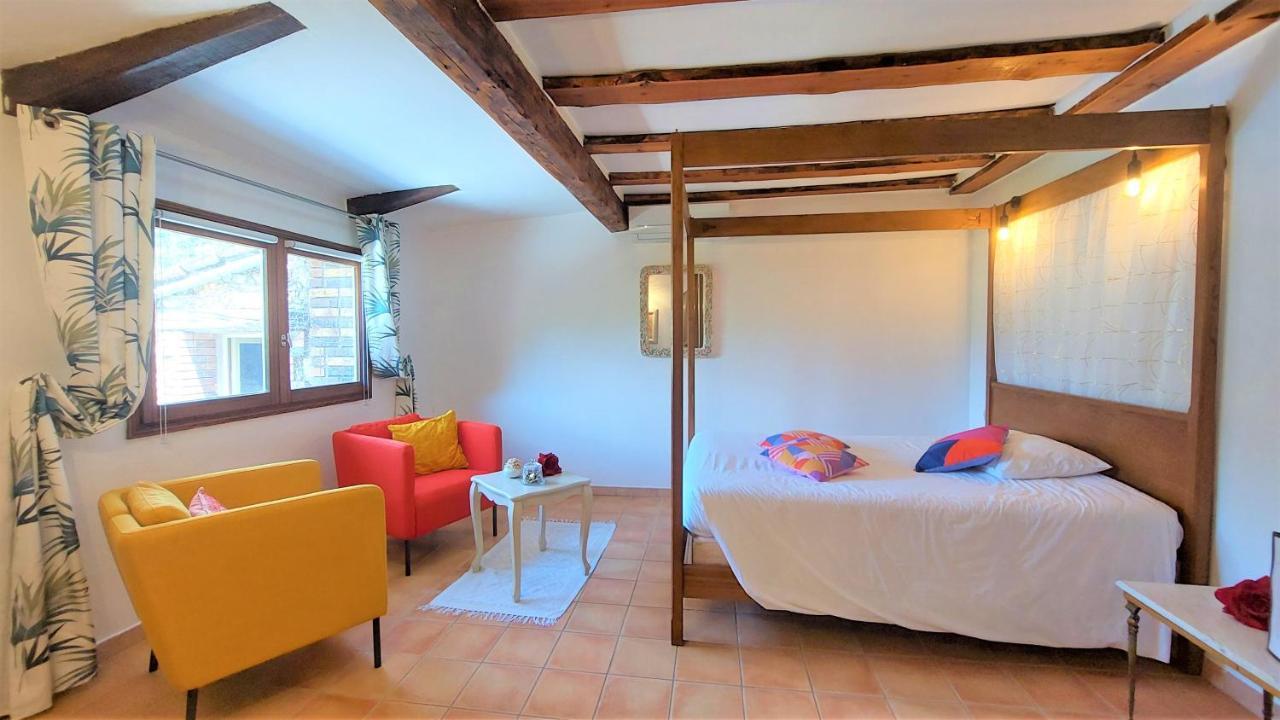 La Bergerie Du Moulin (Adults Only) Bed & Breakfast Taradeau Exterior photo